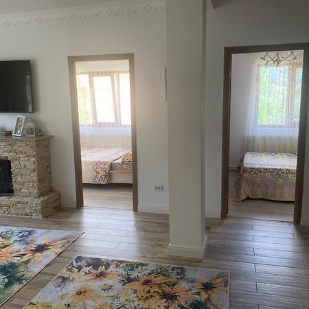 B House Buşteni Extérieur photo